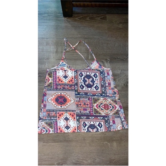 Hollister Top - Picture 2 of 3